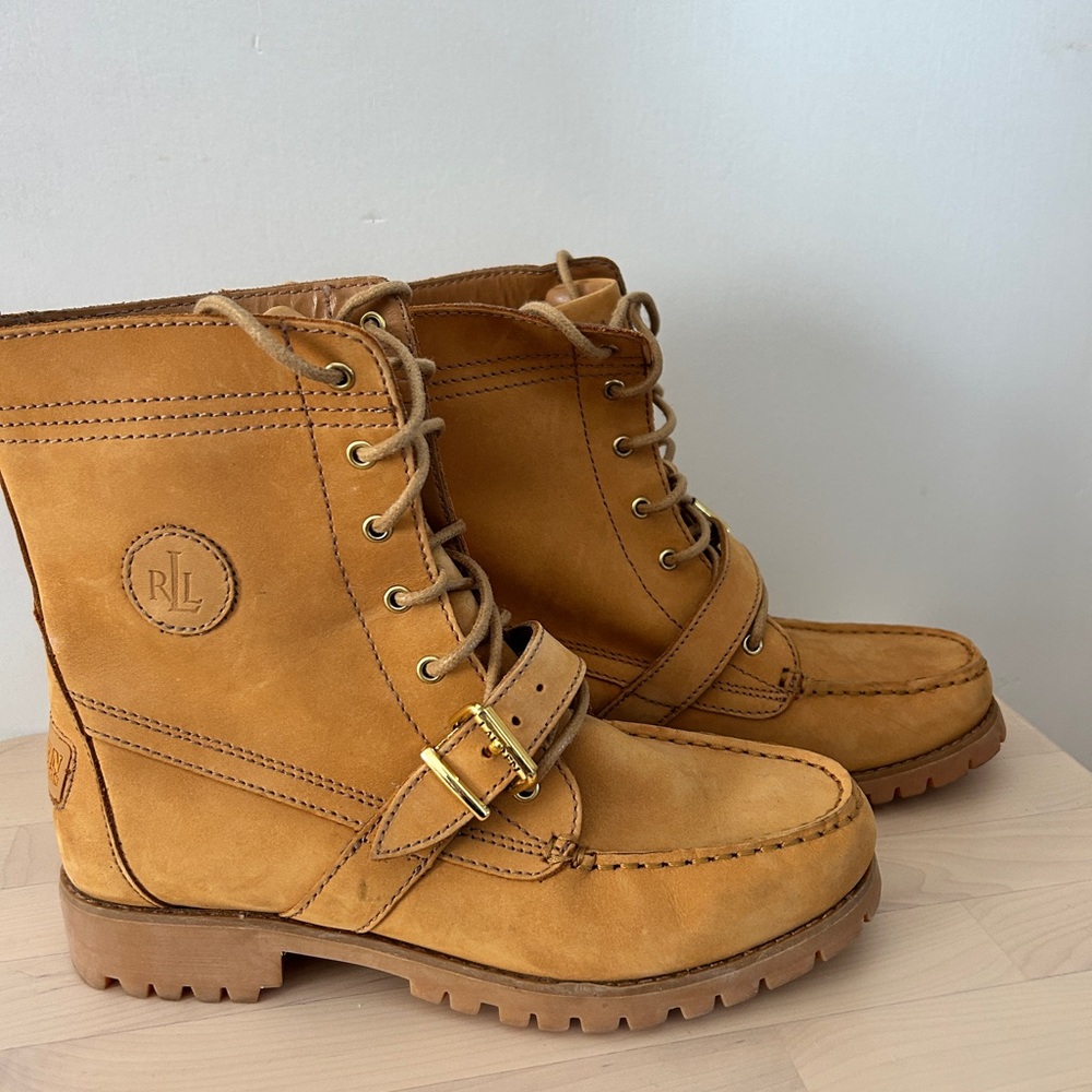 RALPH LAUREN Zera Leather‎ Combat Boot Tan Size 7 Buckle Chunky Lace Up
